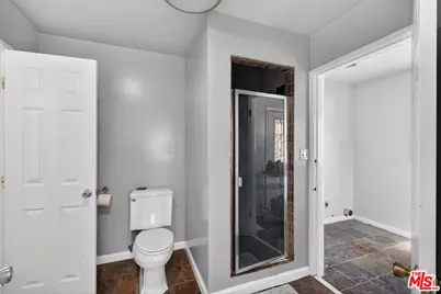 3692 Buckingham Rd, Los Angeles, CA 90016 - Photo 25