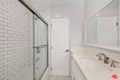1805 7th St #1, Santa Monica, CA 90401 - Photo 31