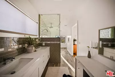 2485 Lindsay Ln, Los Angeles, CA 90039 - Photo 29