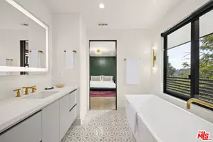 3147 Hollyridge Dr, Los Angeles, CA 90068 - Photo 11