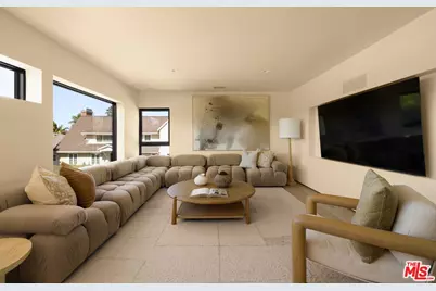 3565 Crownridge Dr, Sherman Oaks, CA 91403 - Photo 11