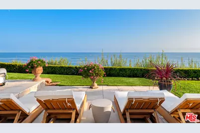 32804 Pacific Coast Hwy, Malibu, CA 90265 - Photo 27