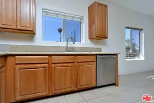 8800 Etiwanda Ave, Northridge, CA 91325 - Photo 19