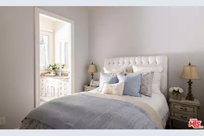 1160 Chantilly Rd, Los Angeles, CA 90077 - Photo 17