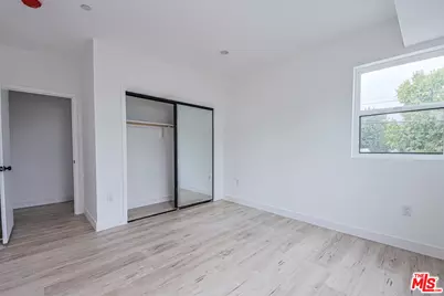 6461 Woodley Ave, Van Nuys, CA 91406 - Photo 55