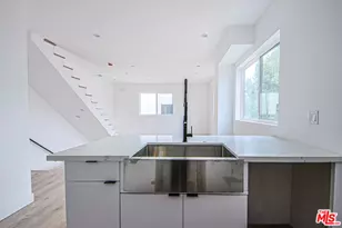 6461 Woodley Ave, Van Nuys, CA 91406 - Photo 41