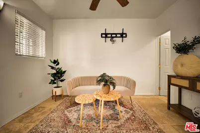 19120 Hartland St, Reseda, CA 91335 - Photo 43