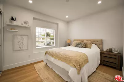 19120 Hartland St, Reseda, CA 91335 - Photo 25