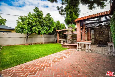 19120 Hartland St, Reseda, CA 91335 - Photo 47