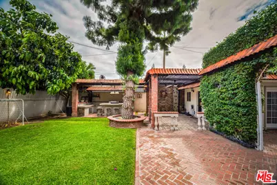 19120 Hartland St, Reseda, CA 91335 - Photo 53