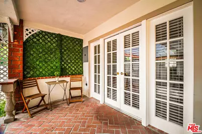 19120 Hartland St, Reseda, CA 91335 - Photo 35