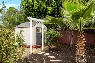5728 Columbus Ave Ave, Sherman Oaks, CA 91411 - Photo 25