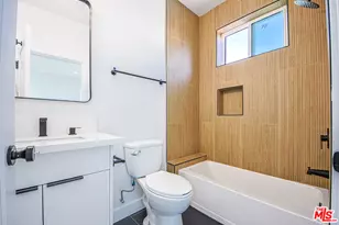 11736 Gilmore St, North Hollywood, CA 91606 - Photo 45