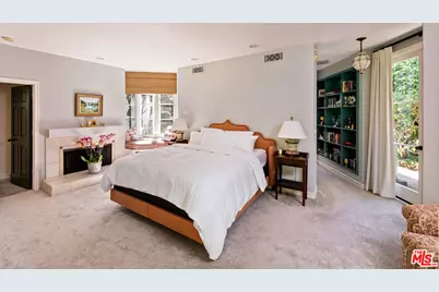 11982 Brentridge Ln, Los Angeles, CA 90049 - Photo 15