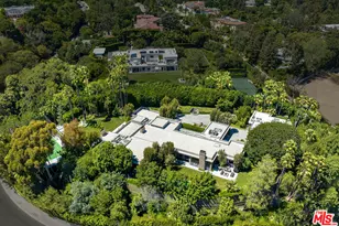 107 Delfern Dr, Los Angeles, CA 90077 - Photo 31