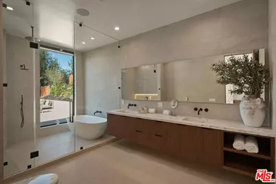 9715 Arby Dr, Beverly Hills, CA 90210 - Photo 29