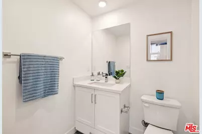 1697 Constellation Dr, Los Angeles, CA 90732 - Photo 23