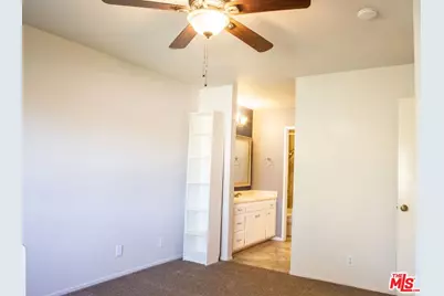 27656 Ironstone Dr #2, Canyon Country, CA 91387 - Photo 13