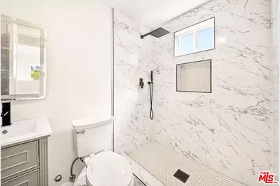 204 E 88th St #204, Los Angeles, CA 90003 - Photo 43