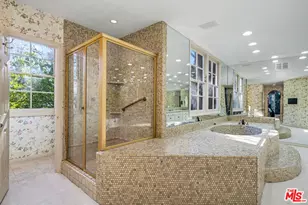 12386 Ridge Cir, Los Angeles, CA 90049 - Photo 29