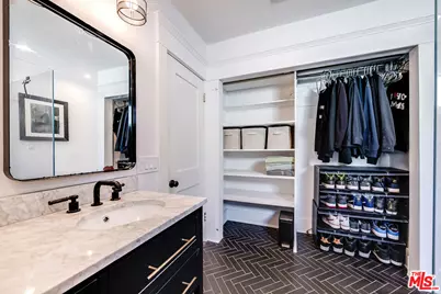 1308 N Ogden Dr, West Hollywood, CA 90046 - Photo 25