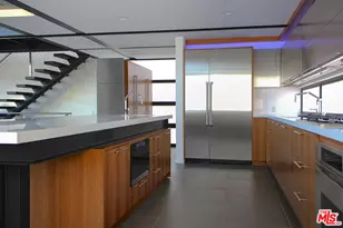 12315 Gorham Ave, Los Angeles, CA 90049 - Photo 19