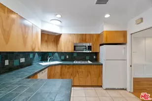9010 Norma Pl, West Hollywood, CA 90069 - Photo 9