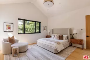 13164 Boca De Canon Ln, Los Angeles, CA 90049 - Photo 21