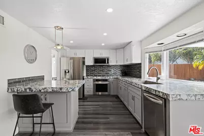 3059 Heather Dr, Fullerton, CA 92835 - Photo 11