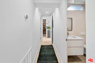 930 California Ave, Santa Monica, CA 90403 - Photo 25