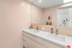 930 California Ave, Santa Monica, CA 90403 - Photo 31