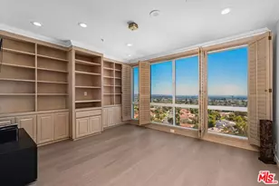 10490 Wilshire Blvd, Los Angeles, CA 90024 - Photo 13