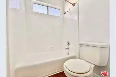 2718 S Cochran Ave, Los Angeles, CA 90016 - Photo 25