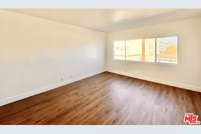 2718 S Cochran Ave, Los Angeles, CA 90016 - Photo 21