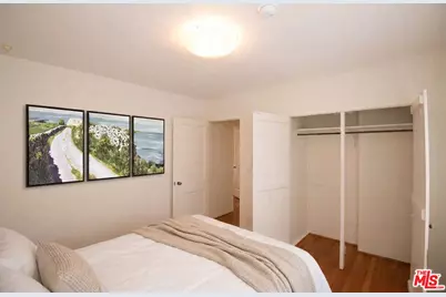 5482 Village Grn, Los Angeles, CA 90016 - Photo 15