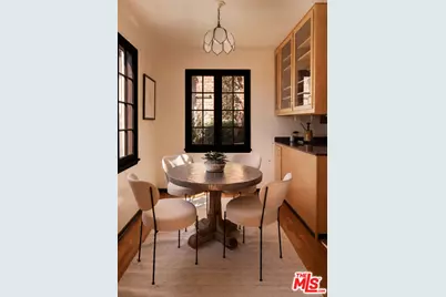 755 Luton Dr, Glendale, CA 91206 - Photo 17