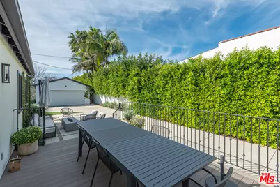 627 N Fuller Ave, Los Angeles, CA 90036 - Photo 19