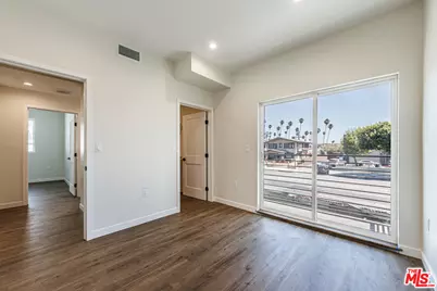 1857 Crenshaw Blvd, Los Angeles, CA 90019 - Photo 25