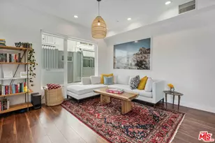 6024 W Beachwood Ln, Los Angeles, CA 90038 - Photo 5