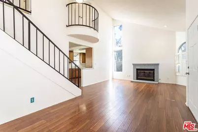 27866 Glasser Ave, Canyon Country, CA 91351 - Photo 13