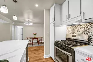 18620 Hatteras St, Tarzana, CA 91356 - Photo 21