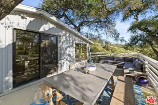 21936 Canon Dr, Topanga, CA 90290 - Photo 27