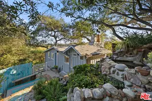 21936 Canon Dr, Topanga, CA 90290 - Photo 35