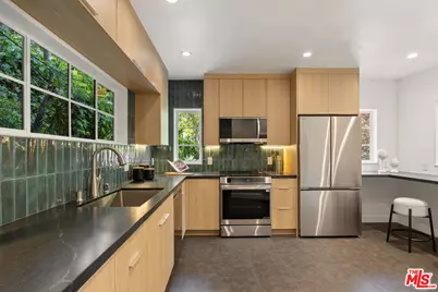 3311 Adina Dr, Los Angeles, CA 90068 - Photo 13