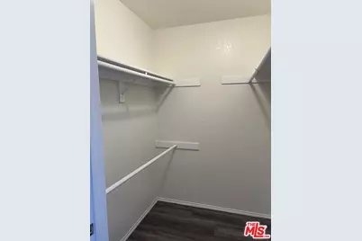 4353 Coldwater Canyon Ave #305, Studio City, CA 91604 - Photo 27