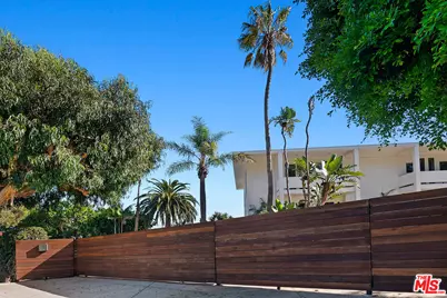 27400 Pacific Coast Hwy #108, Malibu, CA 90265 - Photo 3