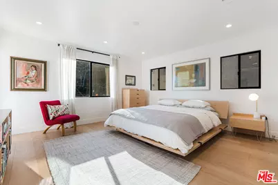 3850 Udell Ct, Los Angeles, CA 90027 - Photo 15