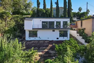 6374 Macal Pl, Los Angeles, CA 90068 - Photo 37