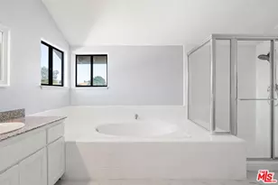 18251 Chase St, Northridge, CA 91325 - Photo 17