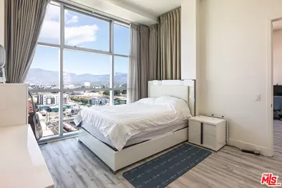 3223 W 6th St #902, Los Angeles, CA 90020 - Photo 23